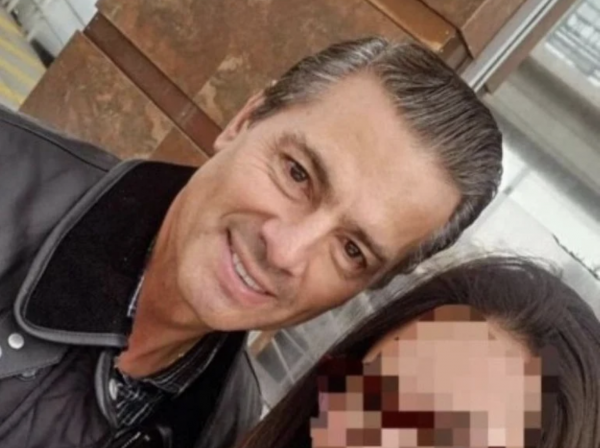 Enrique Peña Nieto reaparece en México; lo captan en las oficias del SAT